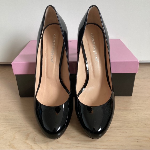 Patent leather heels. Worn twice. All leather. - Picture 2 of 3